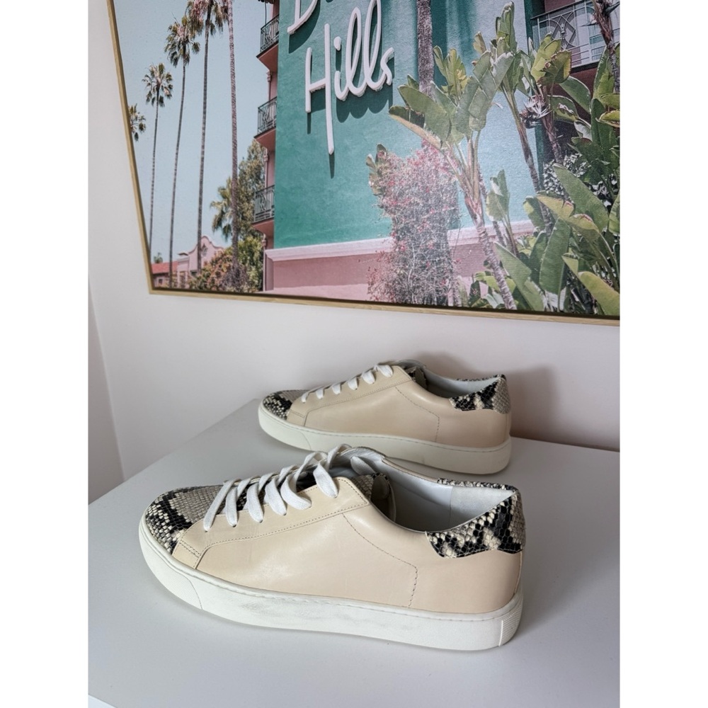 Veronica Beard Beige Snakeskin Python Texture Low… - image 3